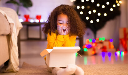 FamilyAid-Boston-clients-receive-holiday-gifts-2020